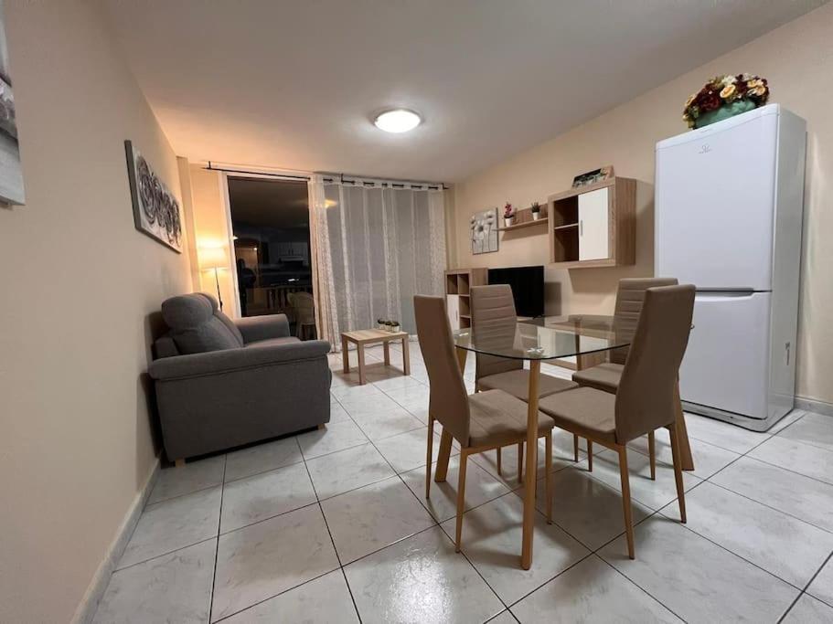 Apartment Rockin' View - 2 Bedroom Great Terrace, Parking, Pool Costa Adeje (Tenerife)