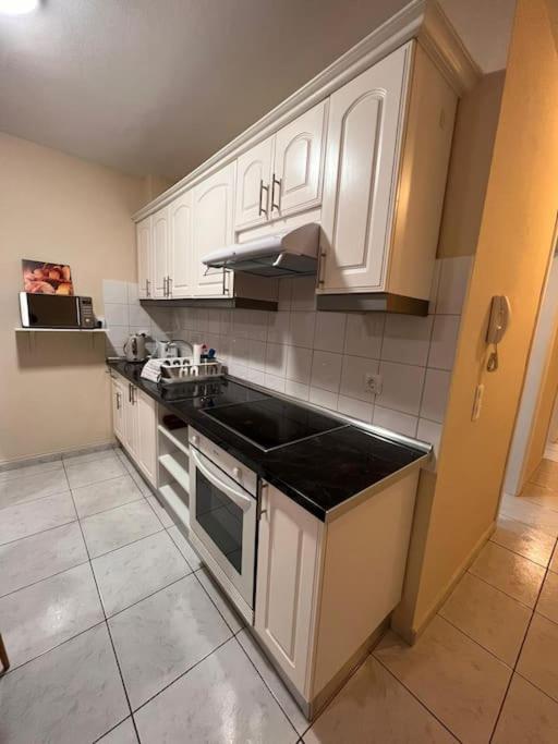 Apartment Rockin' View - 2 Bedroom Great Terrace, Parking, Pool