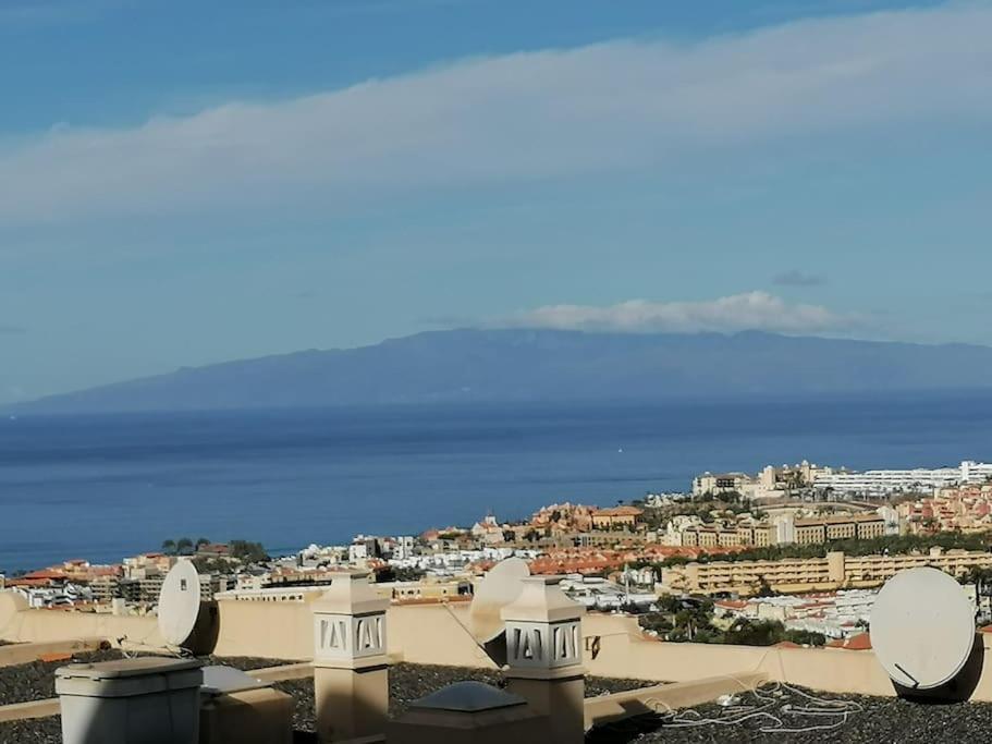 Apartment Rockin' View - 2 Bedroom Great Terrace, Parking, Pool Costa Adeje (Tenerife)