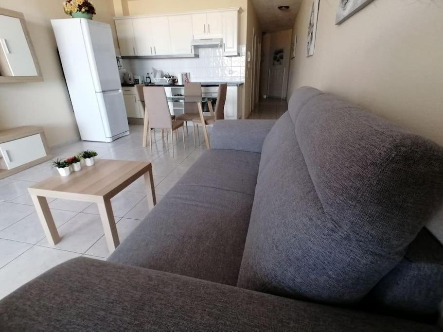 Rockin' View - 2 Bedroom Great Terrace, Parking, Pool Apartment Costa Adeje (Tenerife)