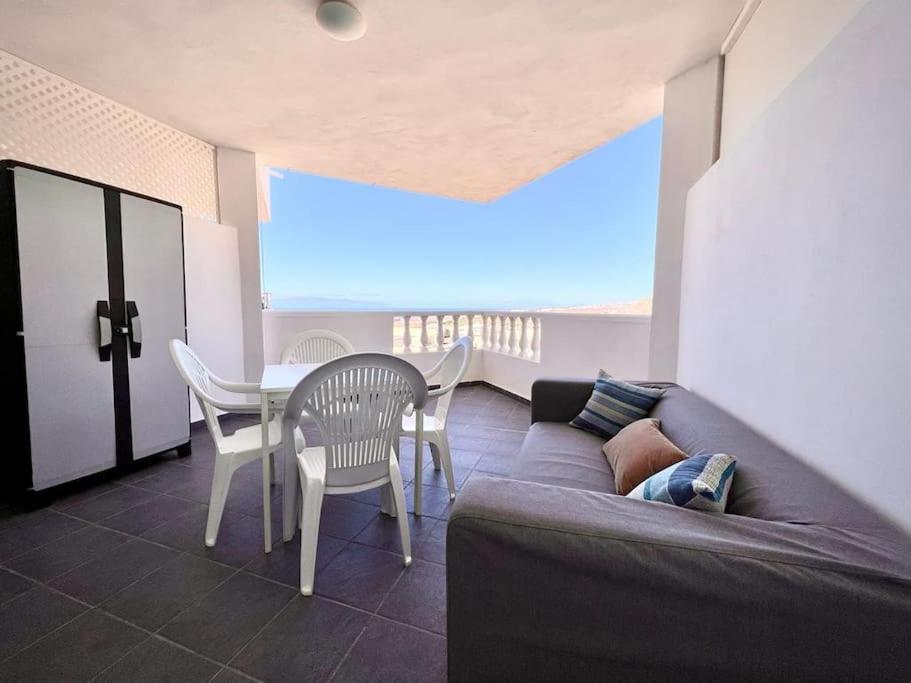 Apartment Rockin' View - 2 Bedroom Great Terrace, Parking, Pool Costa Adeje (Tenerife)